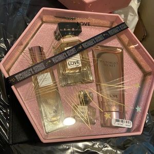Victoria Secret Gift set